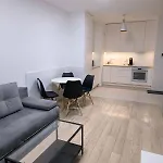 Vipwarsawapartments Diamond Mennica *