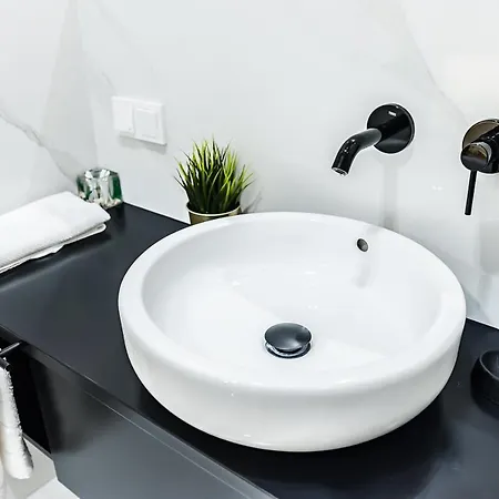 Vipwarsawapartments Diamond Mennica *