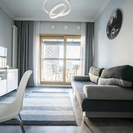 Daire Vipwarsawapartments Diamond Mennica *