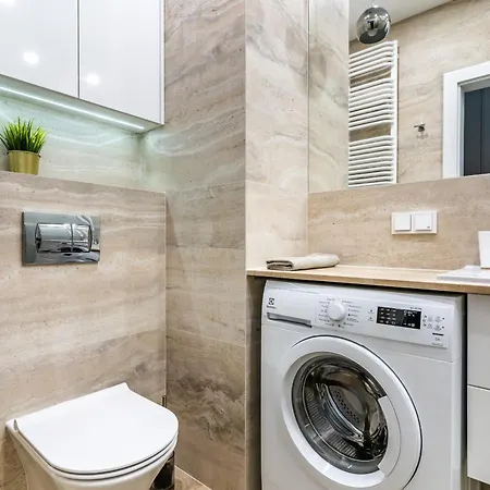 Vipwarsawapartments Diamond Mennica Daire Varşova