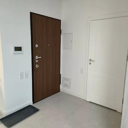 Vipwarsawapartments Diamond Mennica Daire *