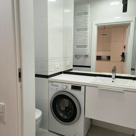 Vipwarsawapartments Diamond Mennica Varşova