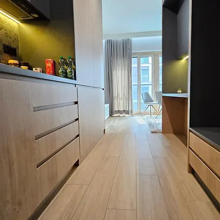 Vipwarsawapartments Diamond Mennica